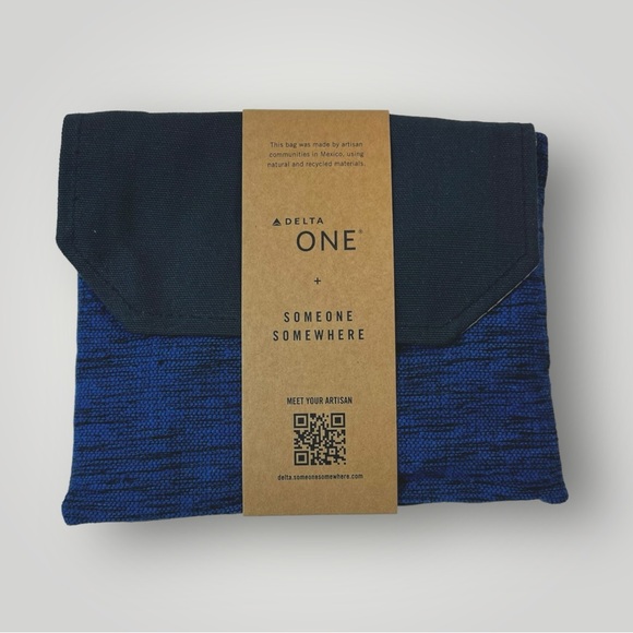 Delta Air Lines Travel Blue/Navy Unisex Amenity Kit First Class DELTA ONE New - Picture 1 of 6